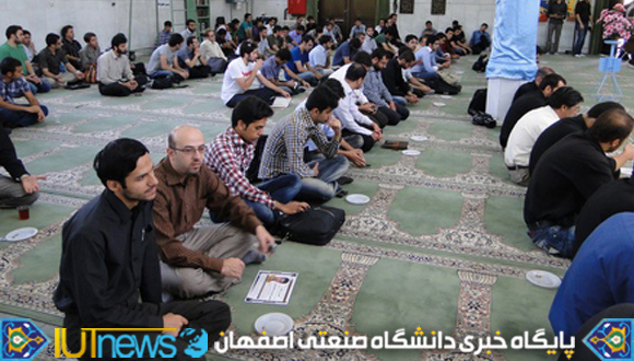 مراسم گرامیداشت سه دانشجوی فقید دانشگاه صنعتی اصفهان