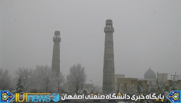 گالری تصاویر روزهای برفی دانشگاه صنعتی اصفهان