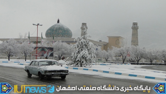 گالری تصاویر روزهای برفی دانشگاه صنعتی اصفهان