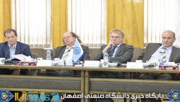 بازدید هیأت عالی رتبه مؤسسه (DAAD) آلمان از دانشگاه صنعتی اصفهان