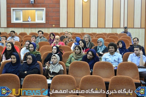 رویداد علمی بین المللی &quot;مدرسه ریاضیات و کاشیکاری&quot; دردانشگاه صنعتی اصفهان 