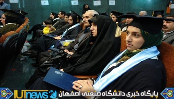  جشن بزرگ دانش آموختگي سال تحصيلي 91-90 (عکس ها از آقایان شاهمحمدی و امینی)