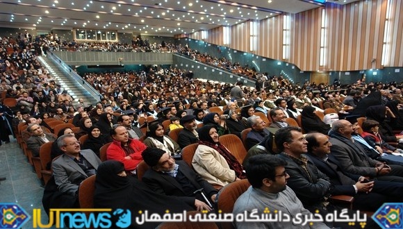  جشن بزرگ دانش آموختگي سال تحصيلي 91-90 (عکس ها از آقایان شاهمحمدی و امینی)