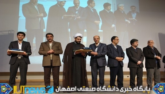  جشن بزرگ دانش آموختگي سال تحصيلي 91-90 (عکس ها از آقایان شاهمحمدی و امینی)