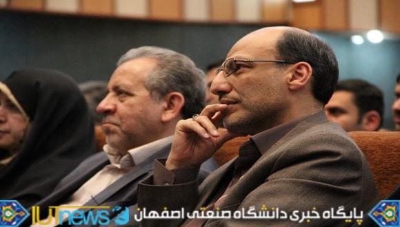 گزارش تصویری جشن تجلیل از مقام شامخ معلم(عکس:امیرحسن زاده)