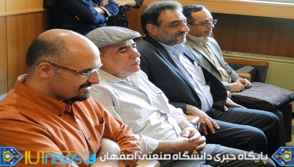 جشن تجلیل از استادان وکارکنان بازنشسته دانشکده علوم ریاضی