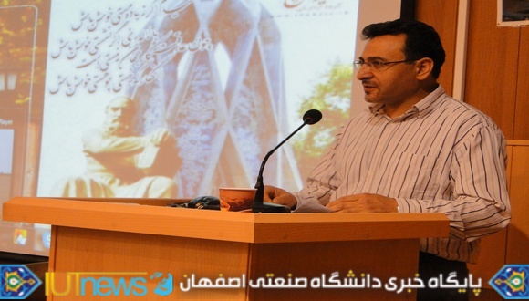 جشن تجلیل از استادان وکارکنان بازنشسته دانشکده علوم ریاضی