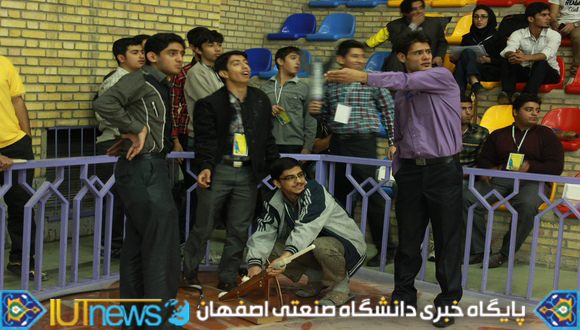 نخستین دوره &quot;مسابقات موشک های آبی هدف زن&quot;