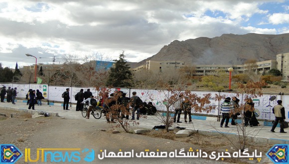 گزارش تصویری نقاشی خیابانی با عنوان &quot;ولی افتاد مشکل ها“ (عکس ها:شاه محمدی)  